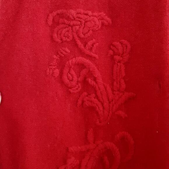 Vintage 100% Wool Red Cardigan Sweater Button Front Ornate Embroidery Holiday XL - Picture 4 of 14